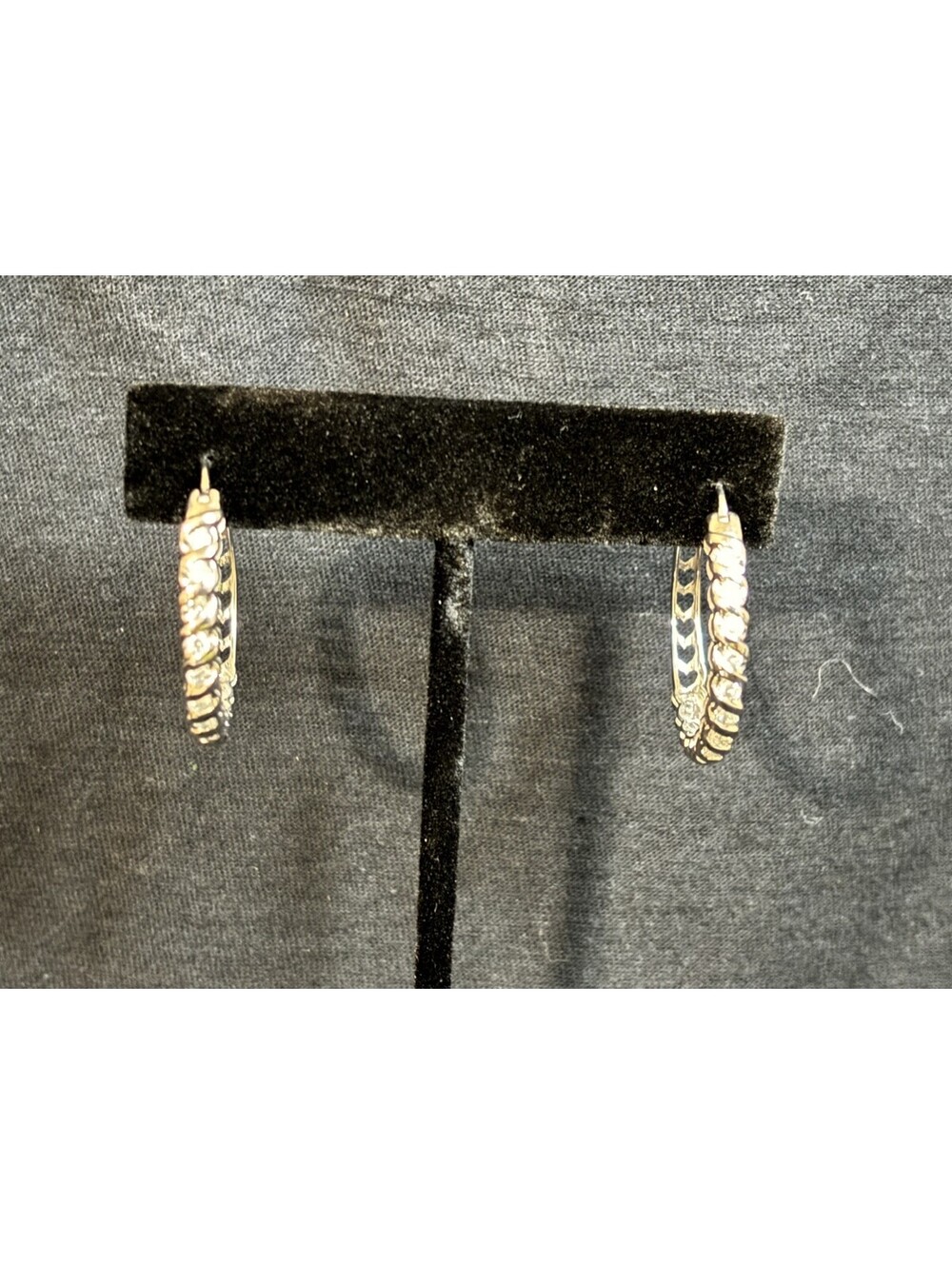 14K Hoop Earrings Channel Set Diamonds Latch Back Hearts Stunning ~5.74g